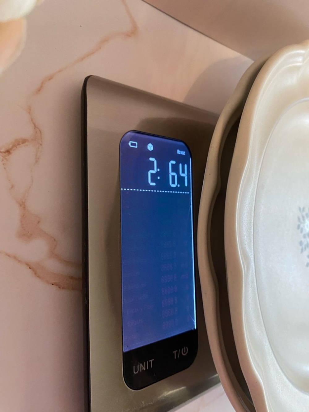 🏰  (2) Pfaltzgraff Heirloom Luncheon Plates - Picture 9 of 9